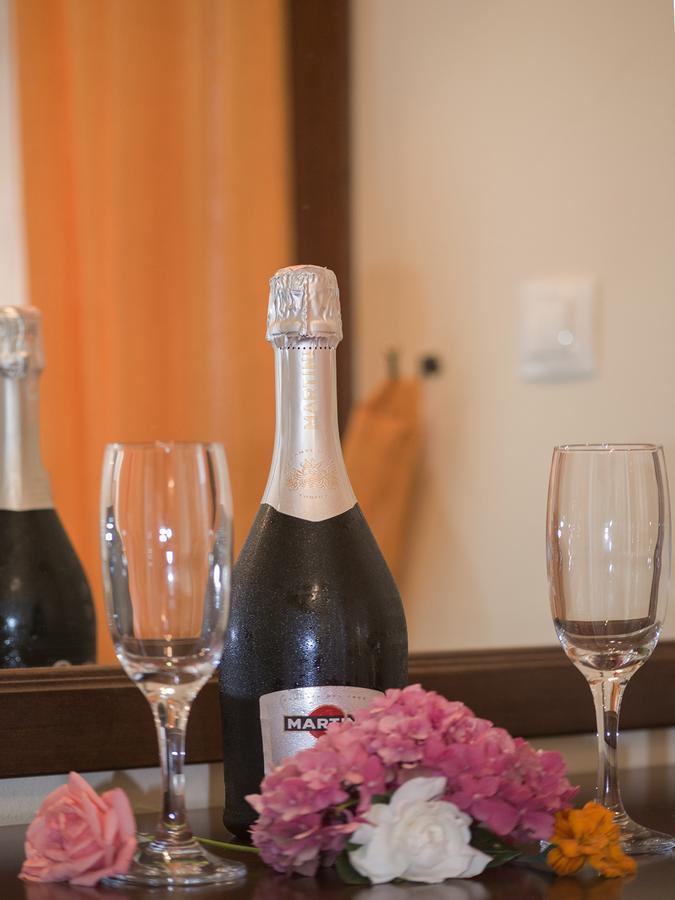 Mirtillo Apartments Kissos  Eksteriør billede
